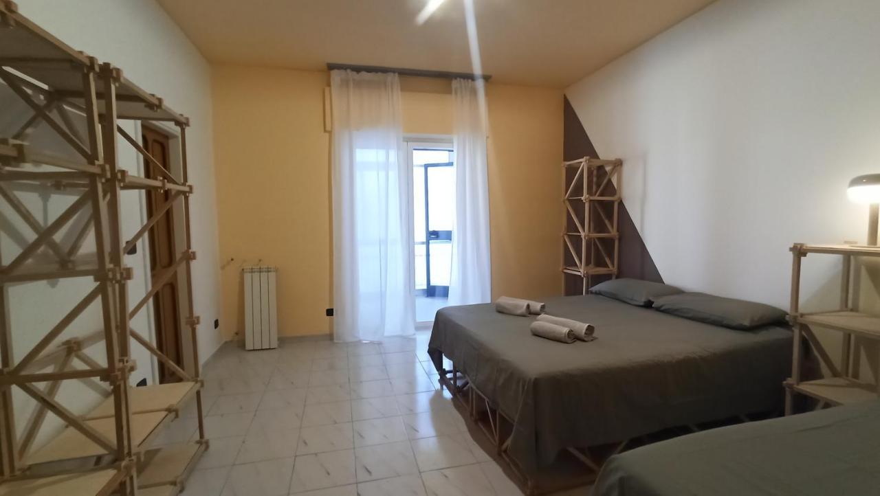 Casa Base Hotel Bari Ngoại thất bức ảnh