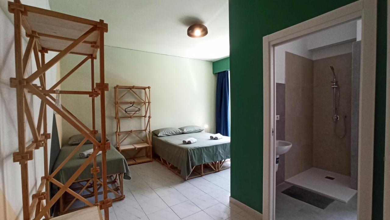 Casa Base Hotel Bari Ngoại thất bức ảnh