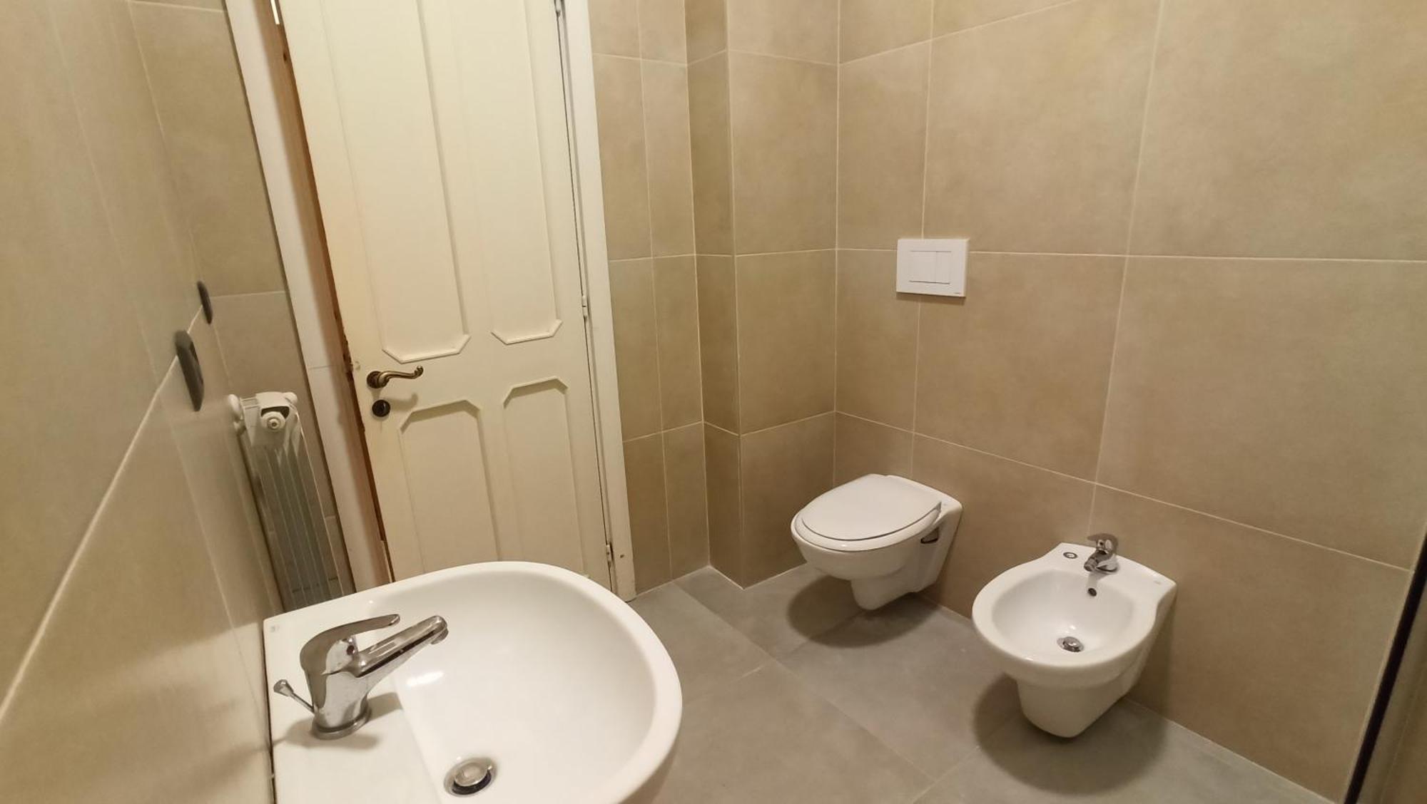 Casa Base Hotel Bari Ngoại thất bức ảnh